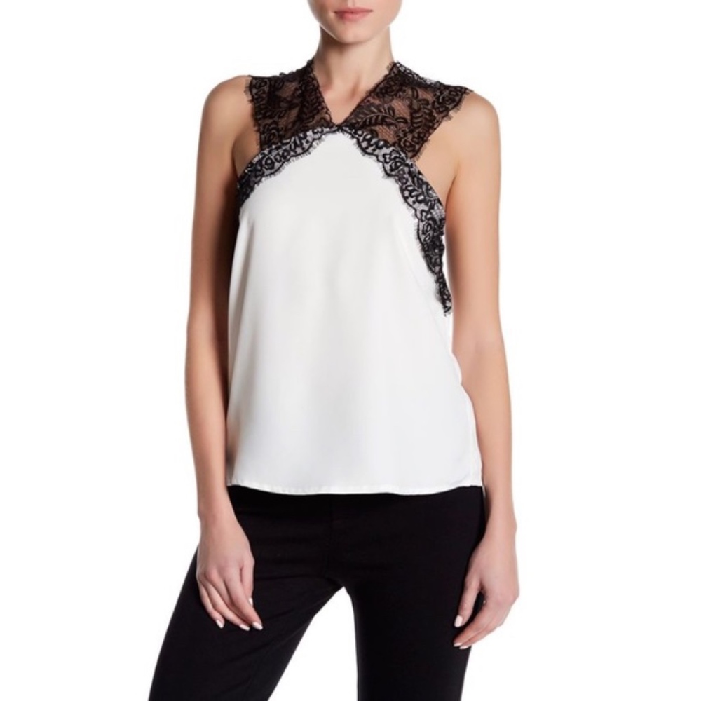 👚Harlow & Graham Lace Shoulder Silku Blouse